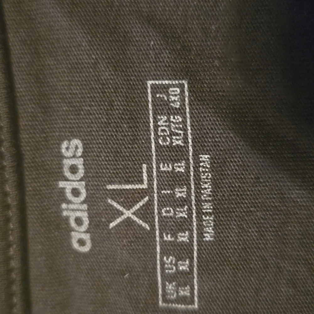 Adidas Black Tee with White Logo and Matching Pants - Picture 4 of 7